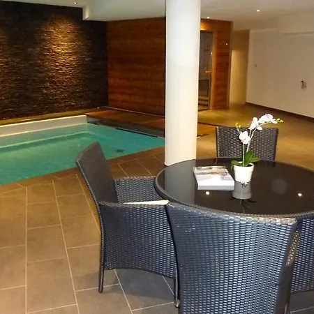 Mont.lac Hotel